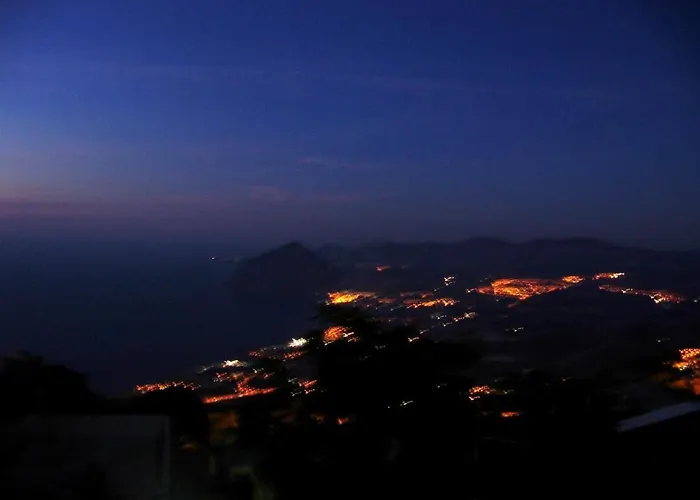 Edelweiss Aparthotel Erice