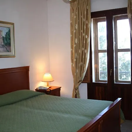 Edelweiss Aparthotel